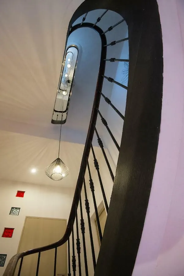 戛纳欧卡雷克鲁瓦塞特公寓式酒店 公寓式酒店